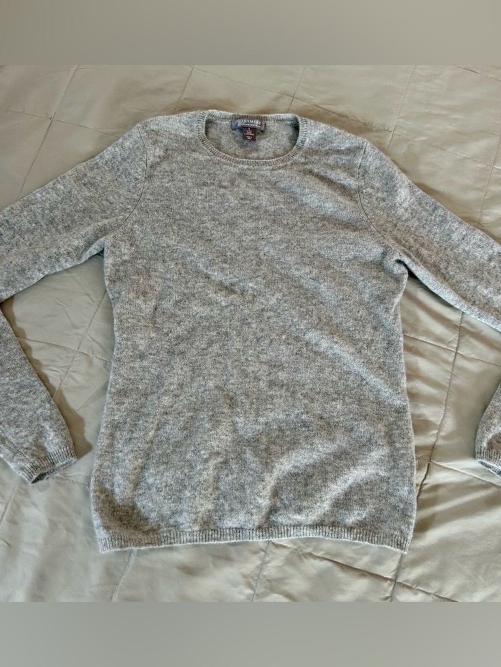 Charter Club Gray Crewneck 100% Cashmere Sweater Women’s Small, Long Sleeve - Picture 3 of 8